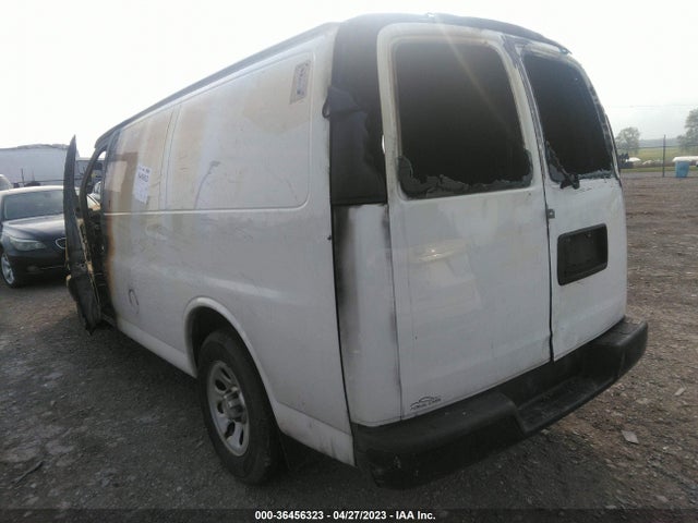 2011 CHEVROLET EXPRESS CARGO VAN VIN: 1GCSGAFX1B1145091