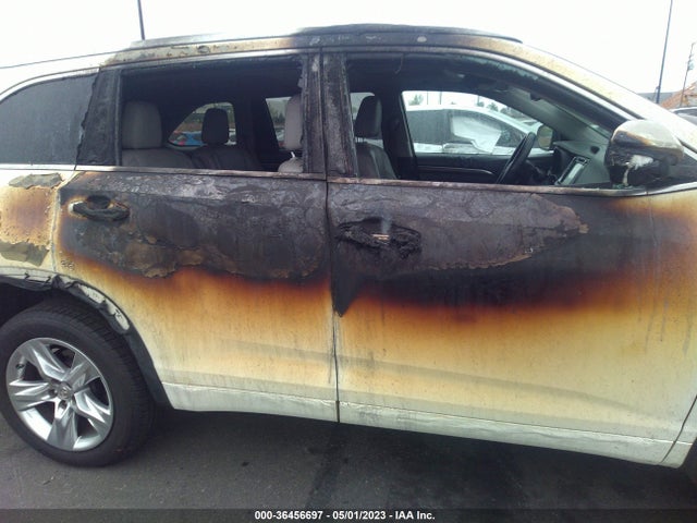 Toyota Highlander Limited 2014 5TDYKRFH1ES018896 Image 6