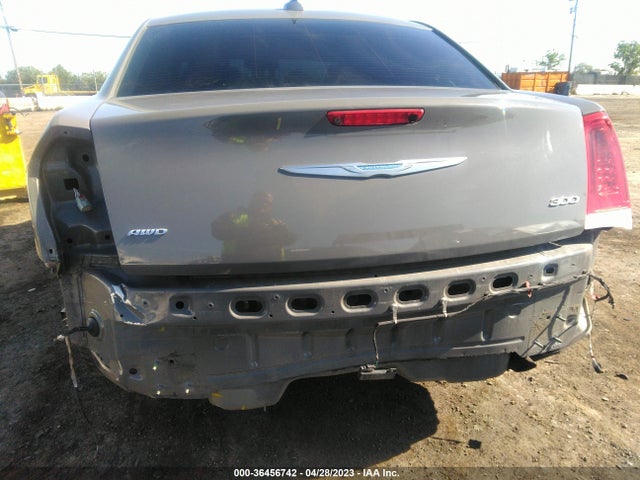 2C3CCAKG8JH218399 Chrysler 300 Limited