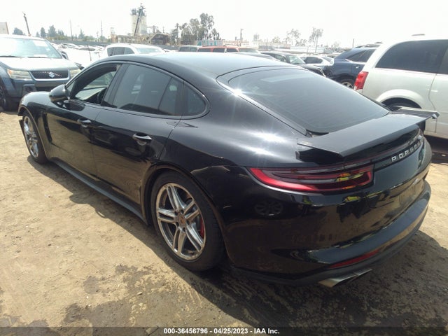 2017 Porsche Panamera, VIN: WP0AF2A78HL150801