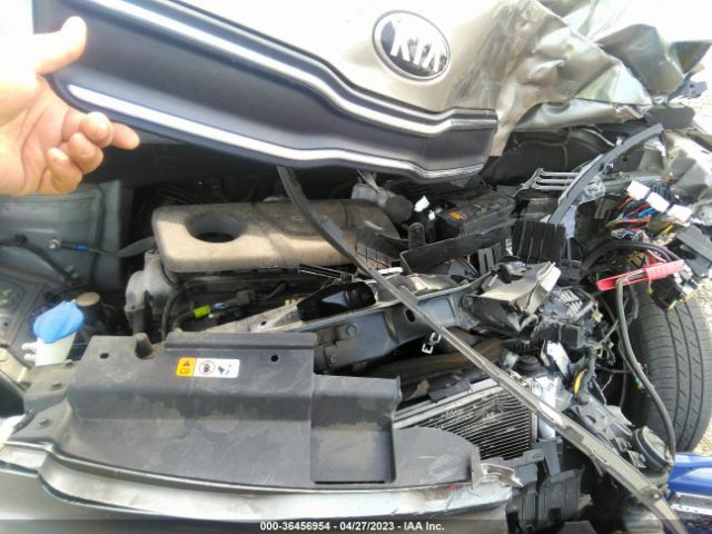 KNDJN2A23K7001820 KIA Soul Base