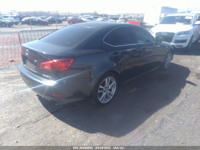 2006 LEXUS IS 350 AUTO VIN: JTHBE262365010658