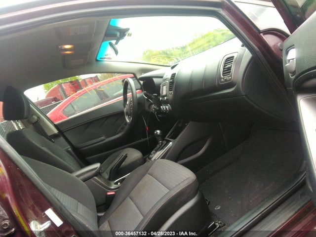KIA FORTE LX 2017 3KPFL4A76HE153389 Image 5