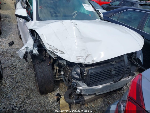 WA1BNAFY7J2038628 Audi Q5 Premium Plus
