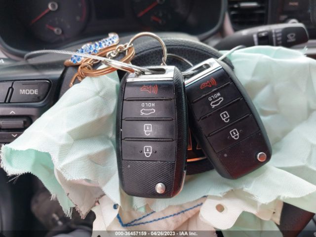 3KPA24AB7JE081108 KIA RIO S