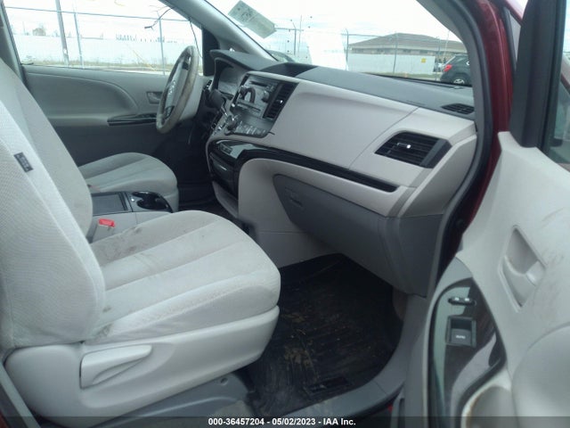 Toyota SIENNA LE 2014 5TDKK3DC8ES452355 Image 6