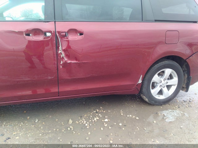 Toyota SIENNA LE 2014 5TDKK3DC8ES452355 Image 7