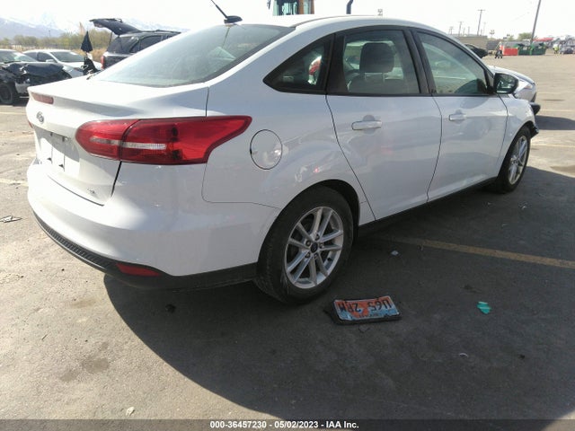 Ford FOCUS SE 2016 1FADP3F26GL347824 Image 4