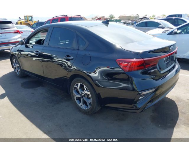 3KPF24AD7LE196074 KIA Forte Lxs
