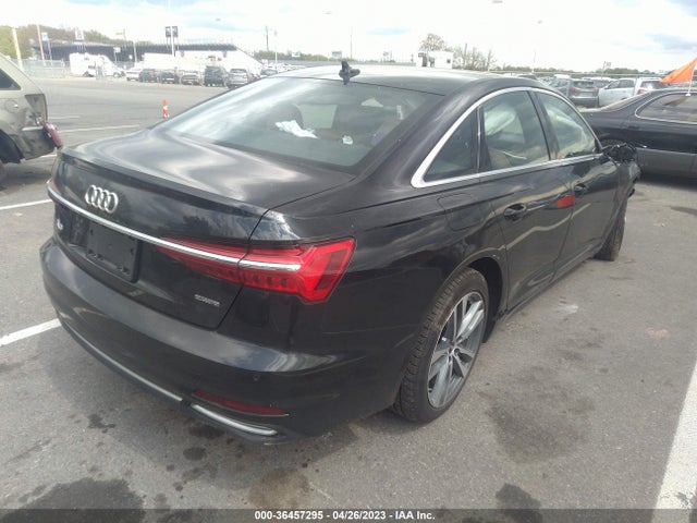 2022 Audi A6, VIN: WAUD3BF21NN056923