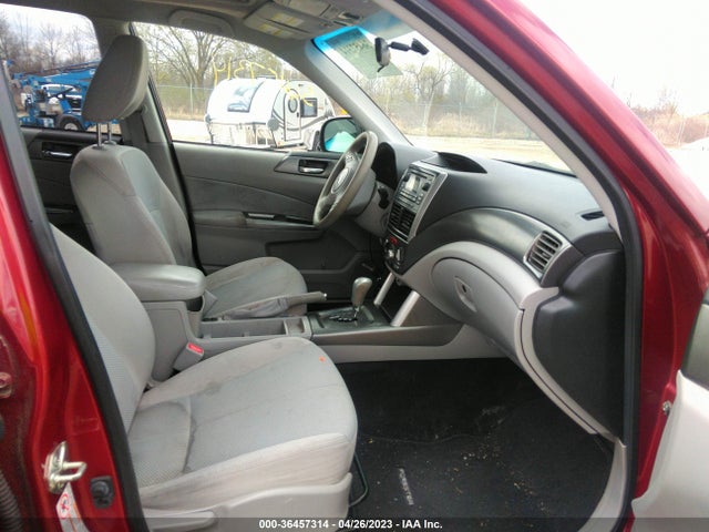 2011 SUBARU FORESTER 2.5X PREMIUM VIN: JF2SHADC1BH713782
