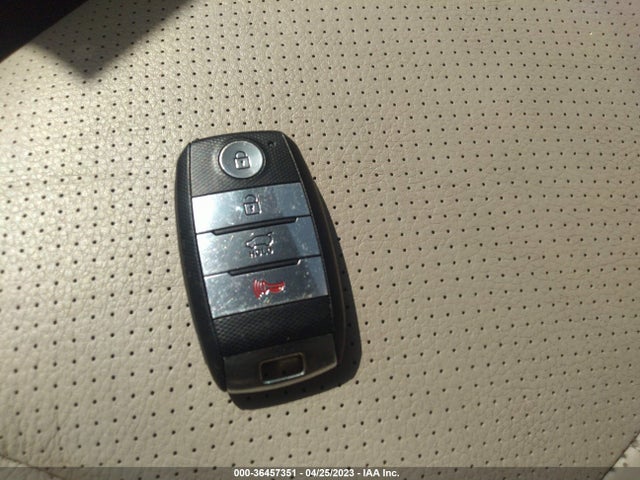 KIA SORENTO LX 2014 5XYKT3A67EG493925 Image 3