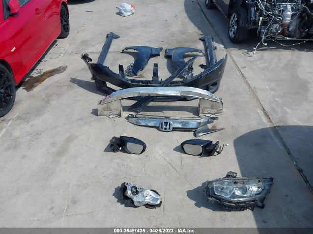 Honda Civic Sedan Lx 2018 2HGFC2F6XJH596113 Image 4