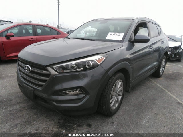 Hyundai TUCSON SE 2016 KM8J33A4XGU236135 Image 2