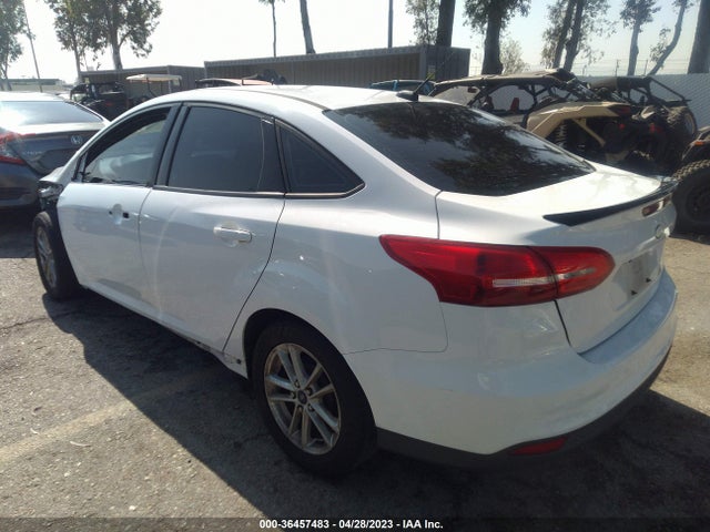 Ford FOCUS SE 2017 1FADP3F24HL271926 Image 5