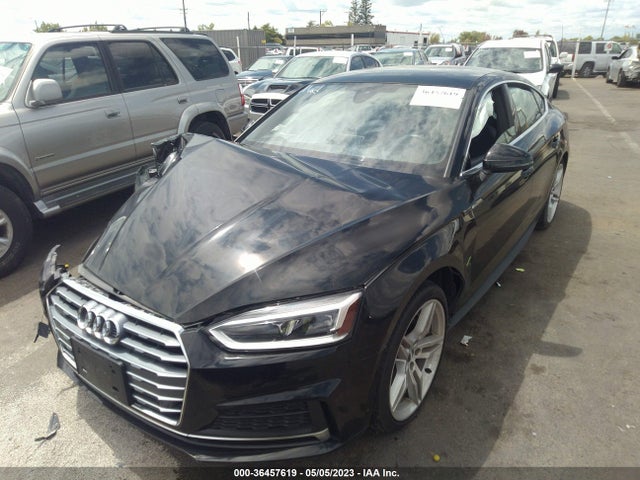 WAUENCF51JA133094 Audi A5 Sportback Premium Plus