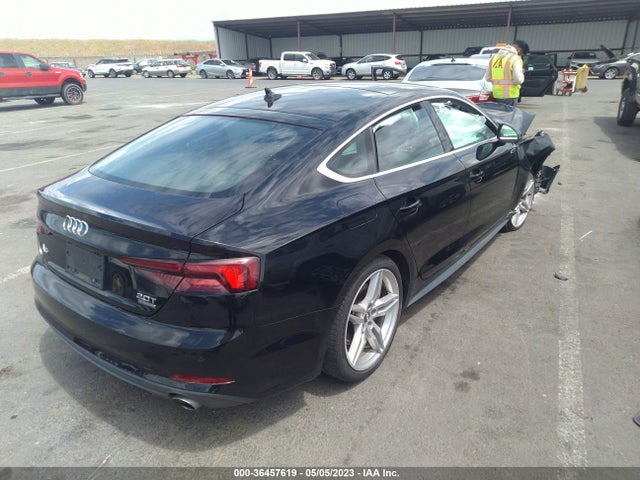 WAUENCF51JA133094 Audi A5 Sportback Premium Plus
