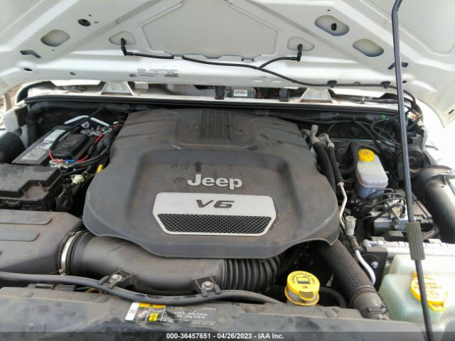 1C4HJWDG4JL919932 Jeep Wrangler Jk Unlimited Sport S