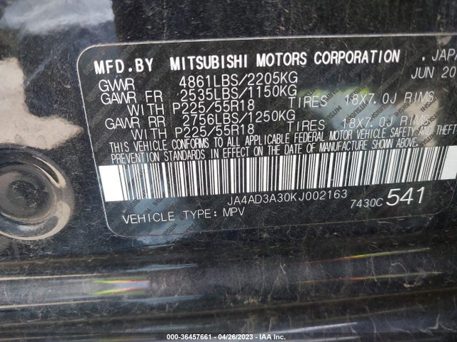 JA4AD3A30KJ002163 Mitsubishi Outlander Se
