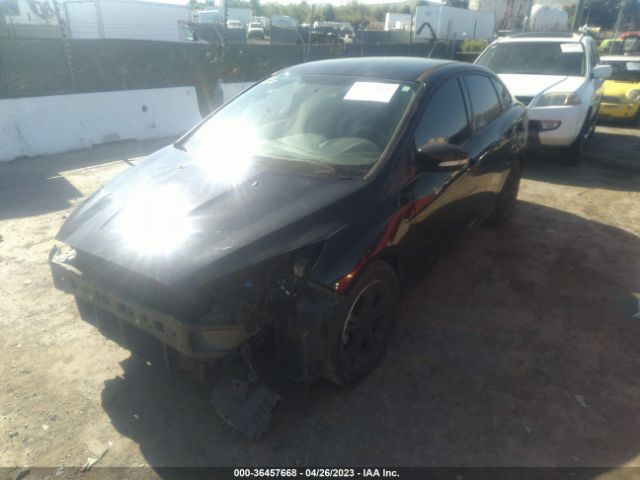 1FADP3FE0GL225759 Ford FOCUS SE
