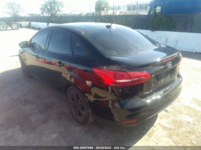1FADP3FE0GL225759 Ford FOCUS SE