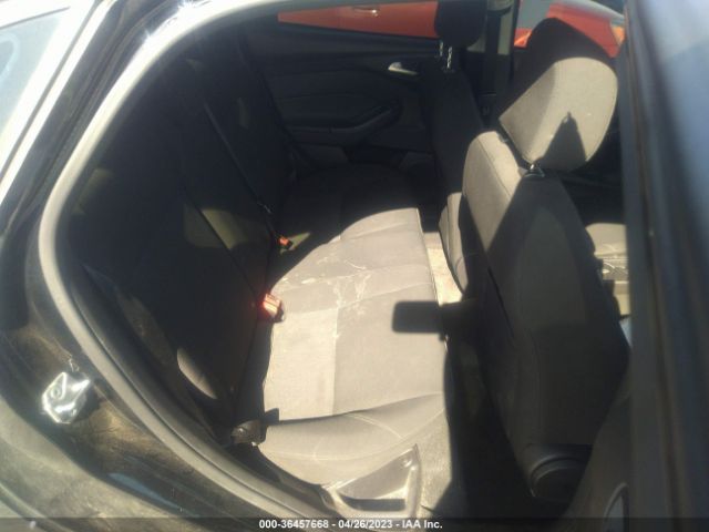 1FADP3FE0GL225759 Ford FOCUS SE