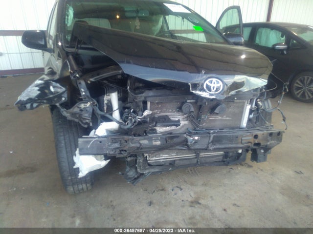 Toyota SIENNA SE 2015 5TDXK3DC0FS550979 Image 6