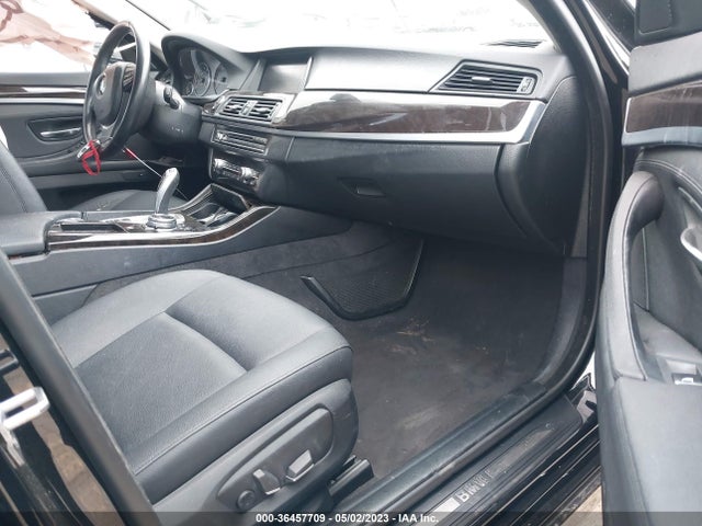BMW 5 Series 528i 2015 WBA5A5C5XFD514167 Image 5