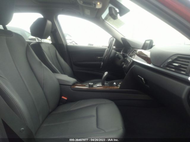 WBA3B1G58ENT01007 BMW 3 Series 320i