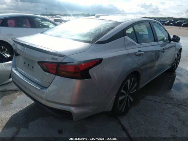 1N4AL4CV5MN303154 Nissan Altima 2.0 Sr