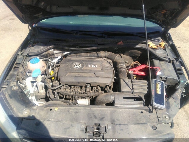 3VWD07AJ3EM380342 Volkswagen Jetta Sedan Se W/connectivity