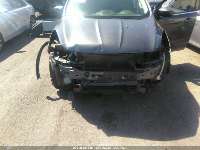 1FMCU9GX5GUA84632 Ford ESCAPE SE