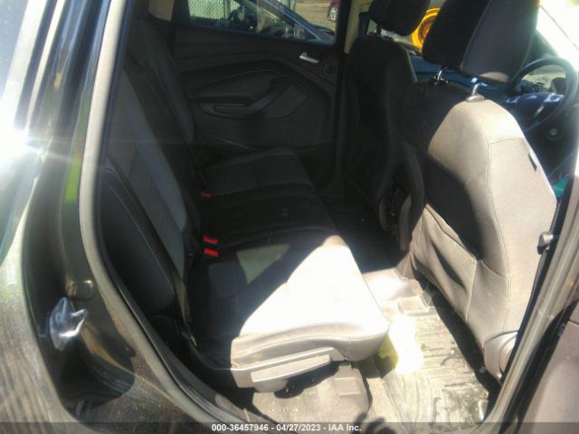 1FMCU9GX5GUA84632 Ford ESCAPE SE