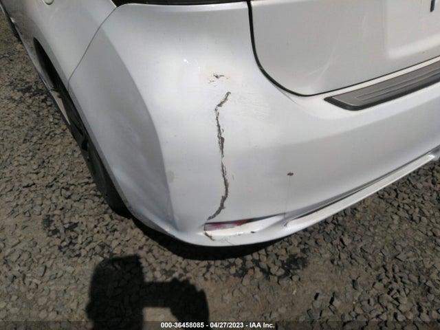 2012 LEXUS CT 200H VIN: JTHKD5BH9C2107052