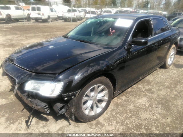 2C3CCAAG1KH610076 Chrysler 300 Touring