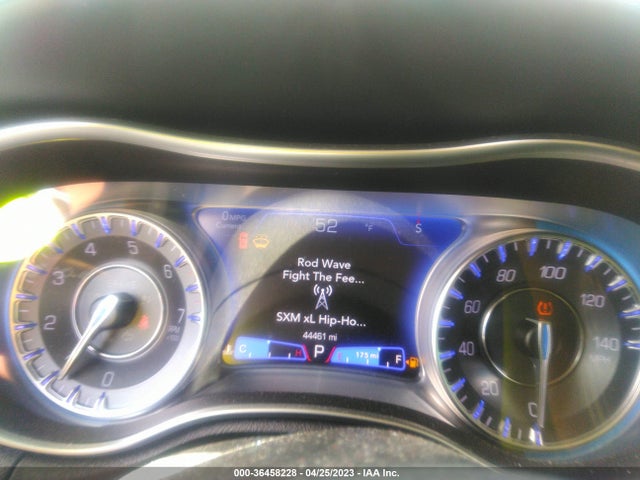 2C3CCAAG1KH610076 Chrysler 300 Touring