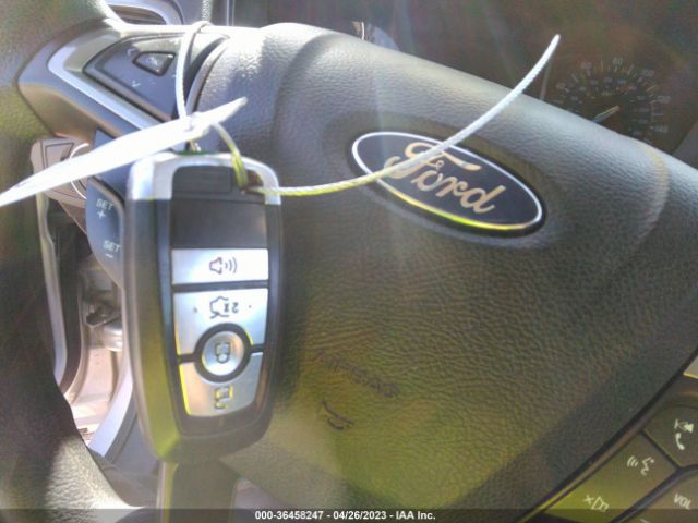 3FA6P0H78HR196925 Ford FUSION SE