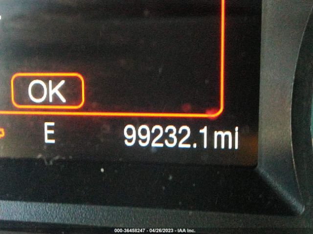 3FA6P0H78HR196925 Ford FUSION SE