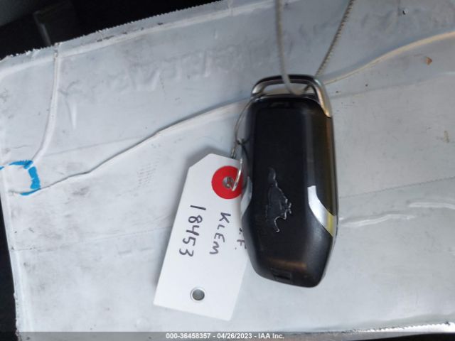 Ford Mustang V6 2015 1FA6P8AM4F5372612 Image 3