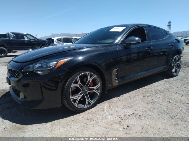 KIA Stinger Gt1 2018 KNAE45LC2J6010473 Image 2