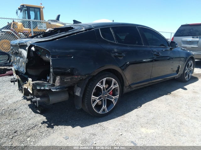 KIA Stinger Gt1 2018 KNAE45LC2J6010473 Image 4