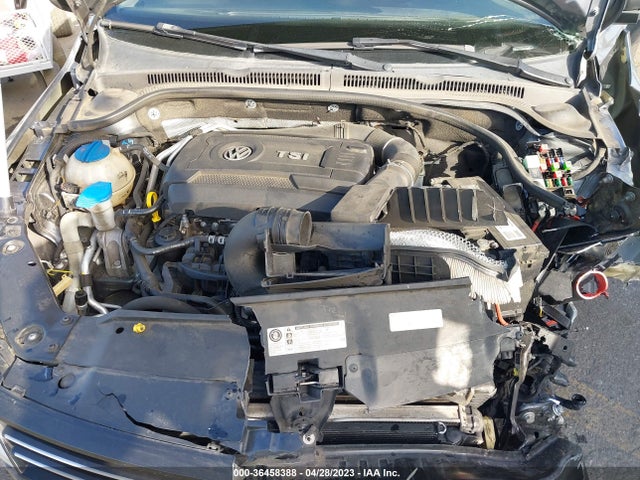 3VWD17AJ6EM422497 Volkswagen Jetta Sedan Se