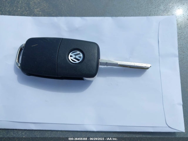 3VWD17AJ6EM422497 Volkswagen Jetta Sedan Se