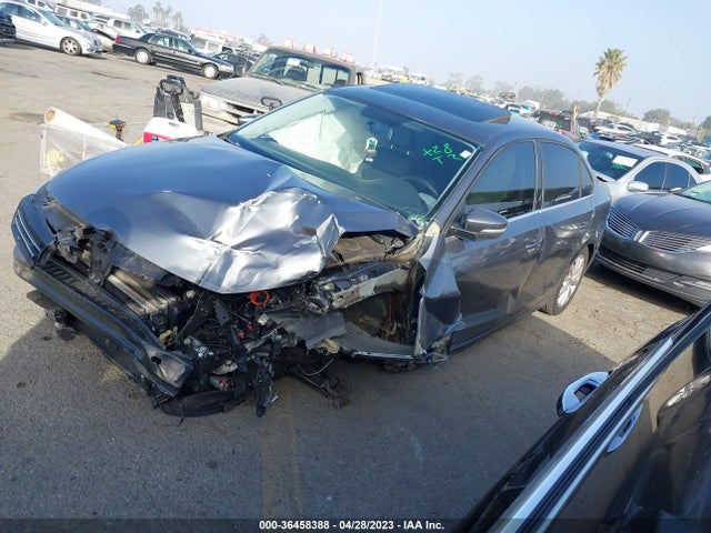 3VWD17AJ6EM422497 Volkswagen Jetta Sedan Se