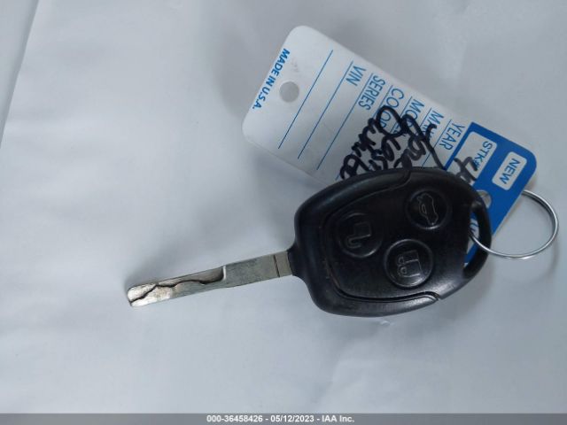 3FADP4EJ9EM206059 Ford FIESTA SE