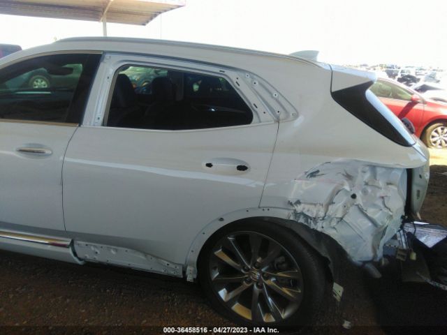 LRBFZSR43ND062802 Buick Envision Avenir