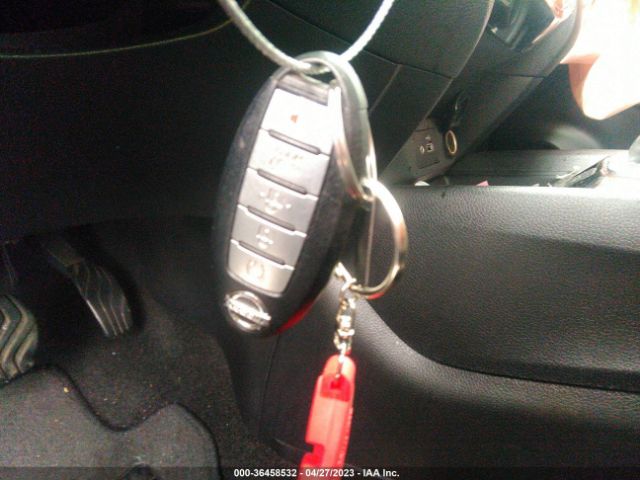 5N1AT2MT0JC781691 Nissan ROGUE SV