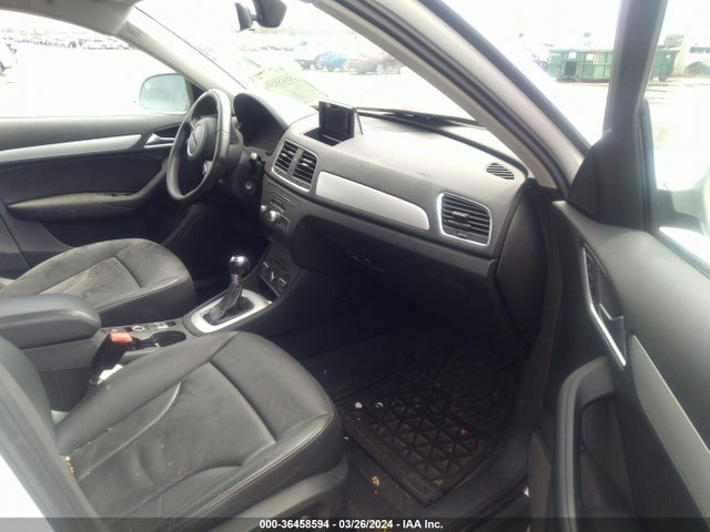 WA1BCCFS4HR017248 Audi Q3 2.0t Premium