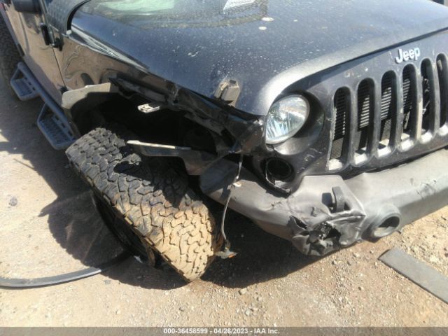 1C4BJWDG5HL541930 Jeep Wrangler Unlimited Sport