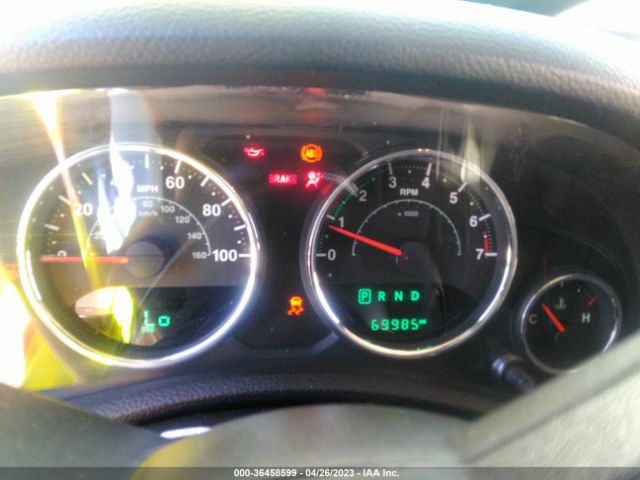 1C4BJWDG5HL541930 Jeep Wrangler Unlimited Sport